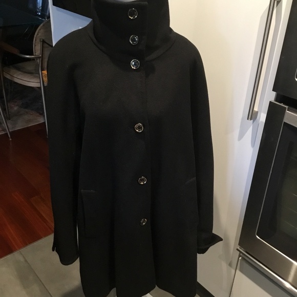 KARL LARGERFELD Parisian wool suit!!